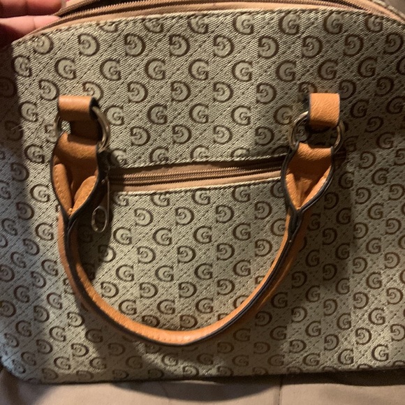 Medium Guess wallet and purse - Picture 4 of 5